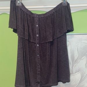 Women’s American Eagle off-shoulder top